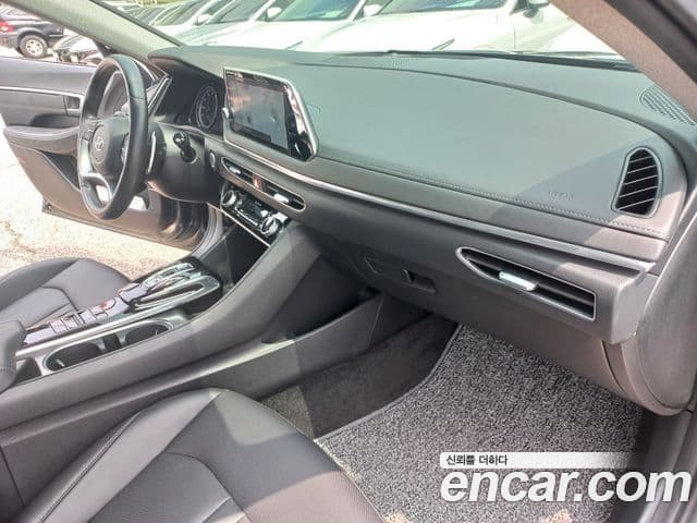 Hyundai Sonata 2022 — ფოტო 12/20