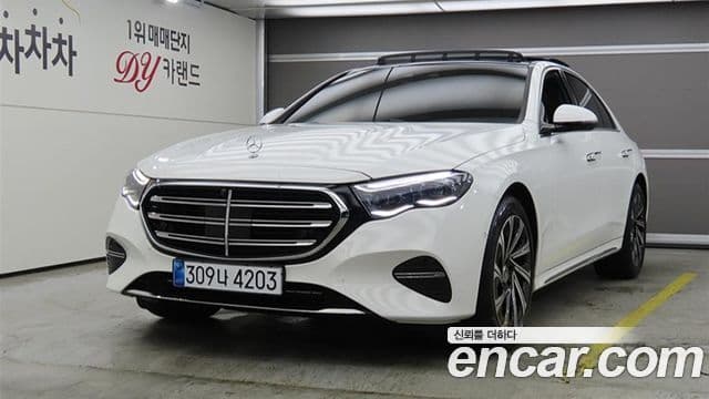 Mercedes-Benz E-Class 2026 — ფოტო 20/20