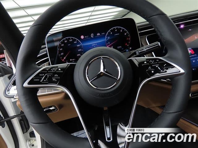 Mercedes-Benz E-Class 2026 — ფოტო 7/20