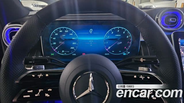 Mercedes-Benz GLC-Class 2026 — ფოტო 6/14