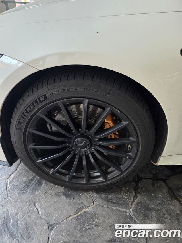 Mercedes-Benz AMG GT 2021 — ფოტო 5/10