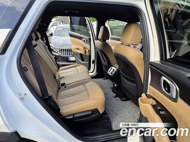 Kia Sorento 2024 — ფოტო 9/20