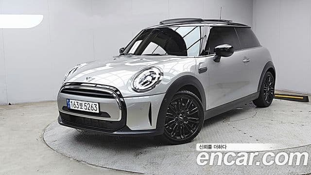 Mini Cooper 2024 — ფოტო 20/20