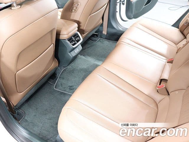Hyundai Grandeur 2025 — ფოტო 16/20