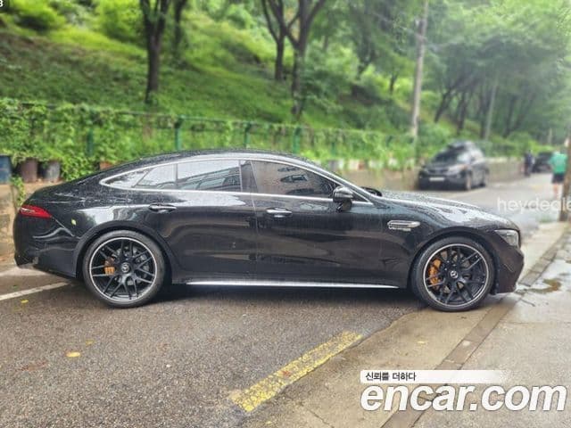 Mercedes-Benz AMG GT 2020 — ფოტო 3/20