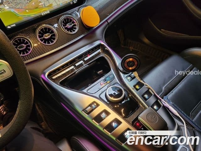 Mercedes-Benz AMG GT 2020 — ფოტო 9/20