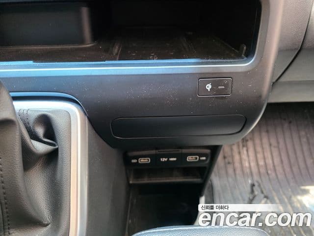 Hyundai Staria 2022 — Şəkil 15/17