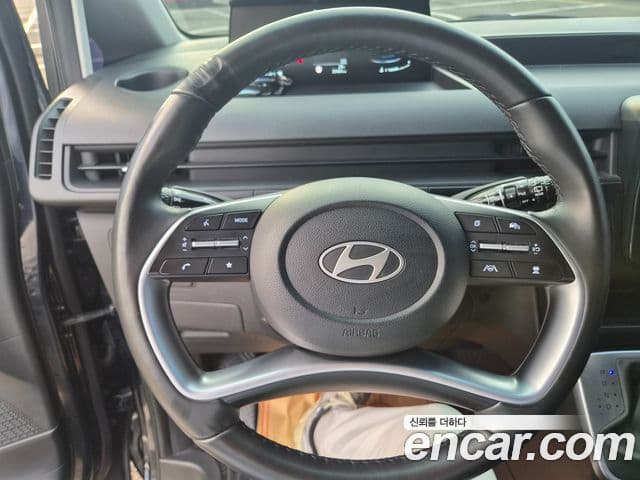 Hyundai Staria 2024 — Şəkil 14/20