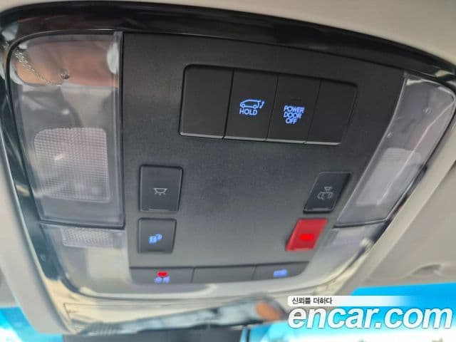 Hyundai Staria 2024 — Şəkil 15/20