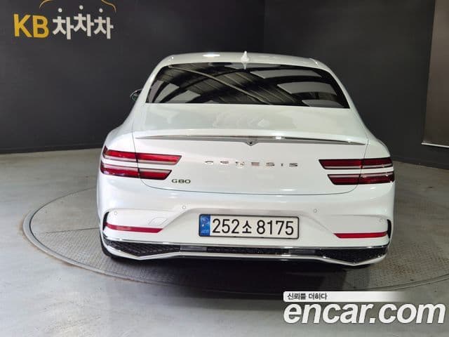 Genesis Electrified G80 2024 — ფოტო 5/19