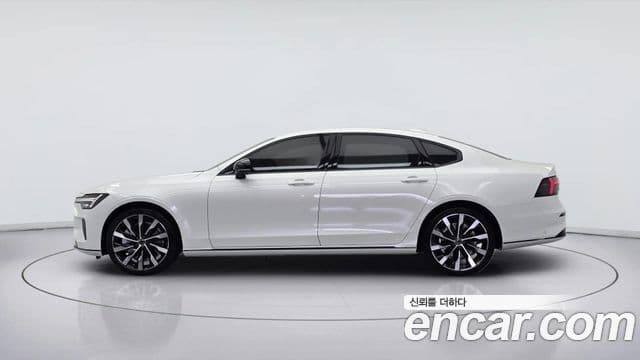 Volvo S90 2026 — ფოტო 2/7
