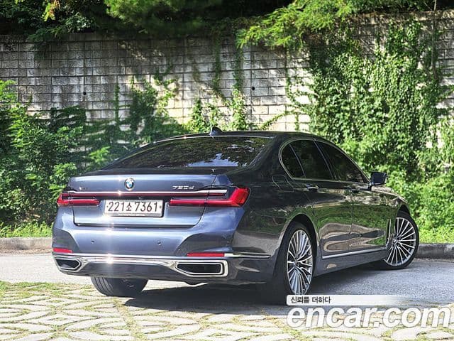 BMW 7 Series 2019 — ფოტო 3/20