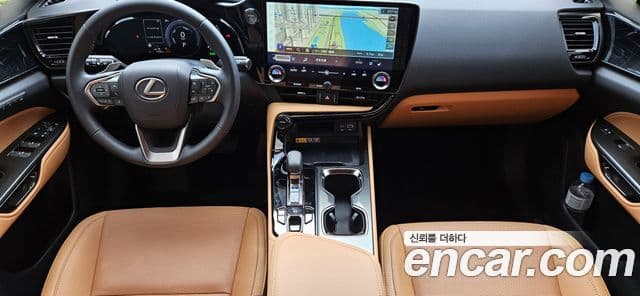 Lexus NX350h 2026 — ფოტო 8/20