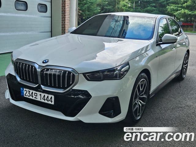 BMW 5 Series 2024 — Şəkil 3/20