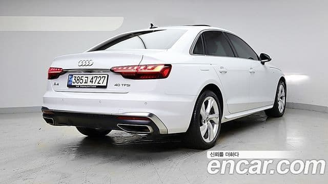 Audi A4 2021 — Şəkil 1/20