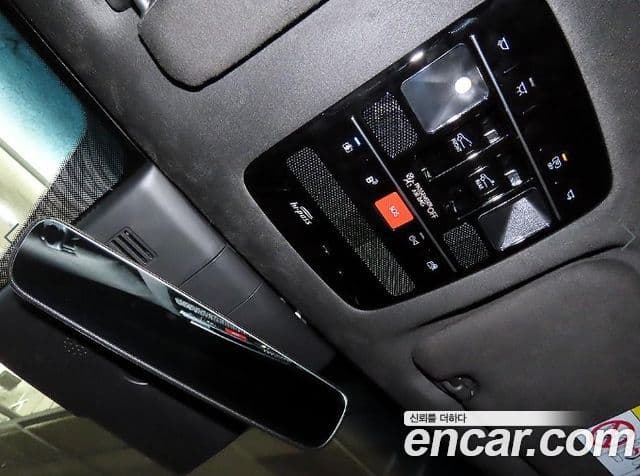 Hyundai Santa Fe 2024 — Şəkil 12/20