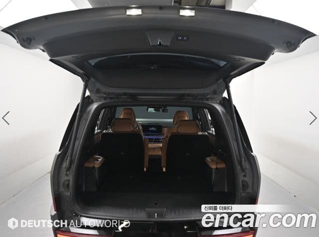 Hyundai Santa Fe 2023 — Şəkil 19/20