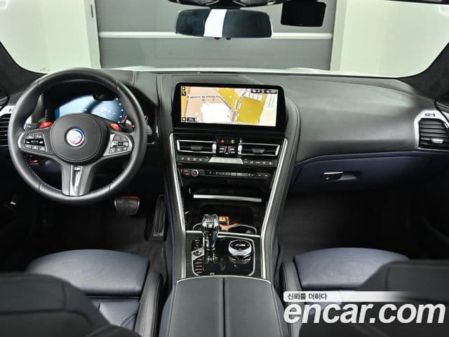 BMW 8 Series 2025 — ფოტო 6/14