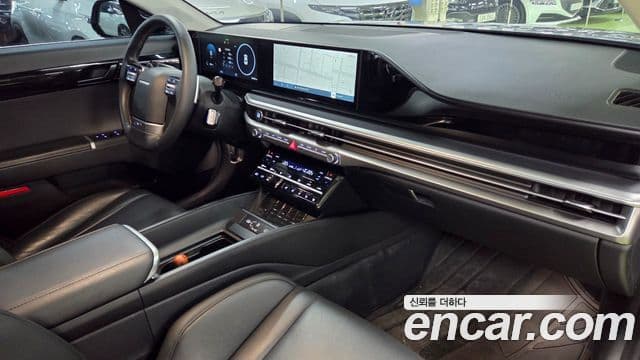 Hyundai Grandeur 2023 — ფოტო 9/20