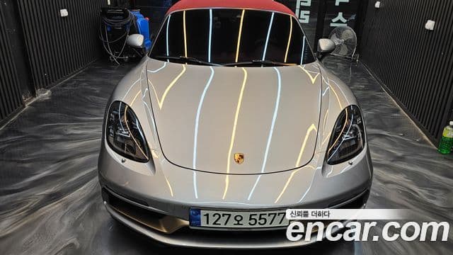 Porsche 718 Boxster 2021 — ფოტო 10/20