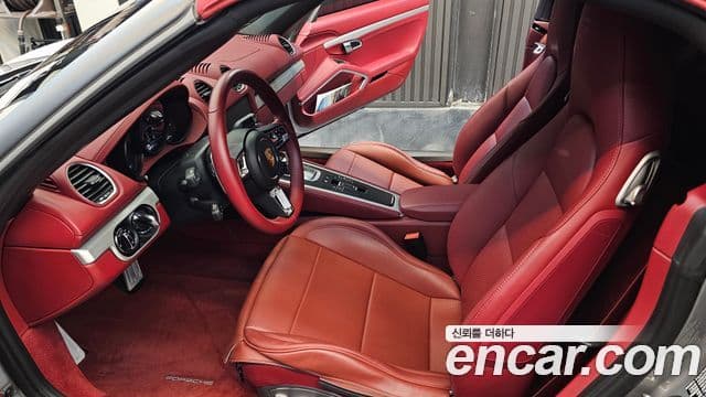 Porsche 718 Boxster 2021 — ფოტო 9/20