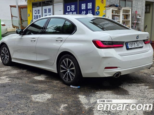 BMW 3 Series 2023 — Şəkil 2/20