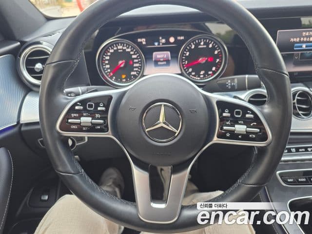 Mercedes-Benz E-Class 2020 — Şəkil 15/20