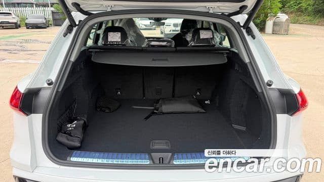 Audi Q5 2025 — ფოტო 4/5
