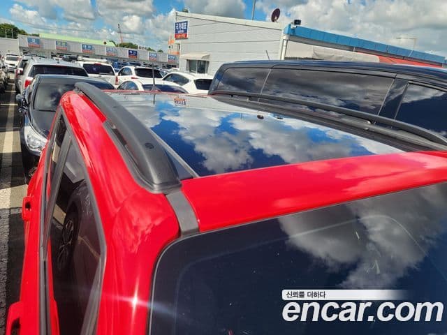 Jeep Renegade 2021 — ფოტო 14/18