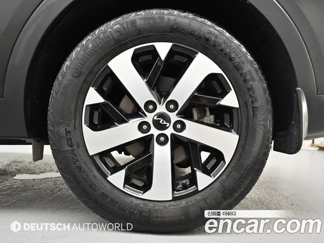 Kia Sorento 2021 — Фото 5/20