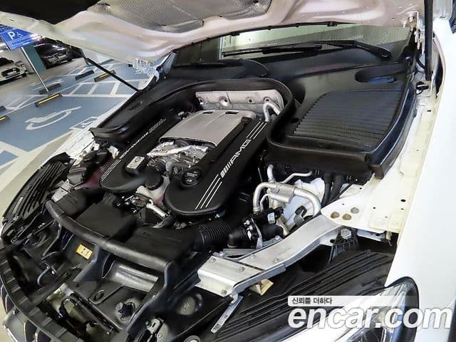 Mercedes-Benz GLC-Class 2019 — Şəkil 19/20