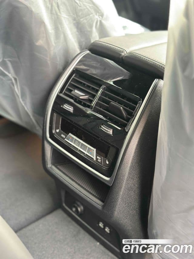 BMW X5 2026 — ფოტო 8/12