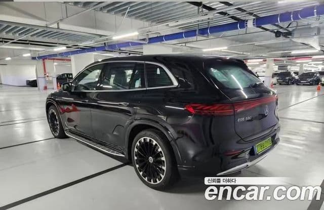 Mercedes-Benz EQS SUV 2025 — Şəkil 8/11