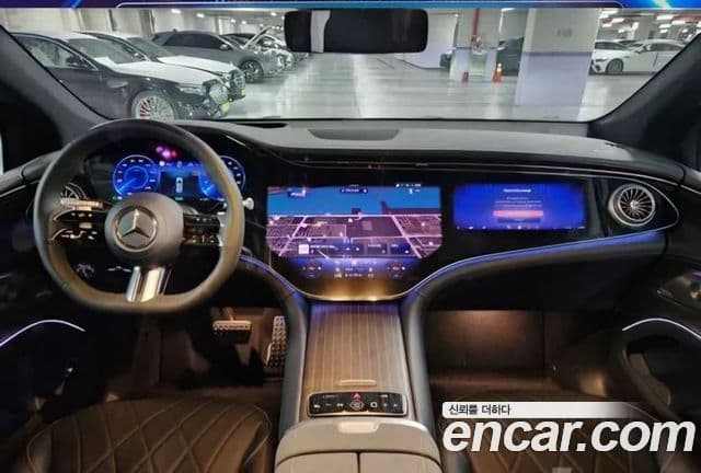 Mercedes-Benz EQS SUV 2025 — Şəkil 3/11