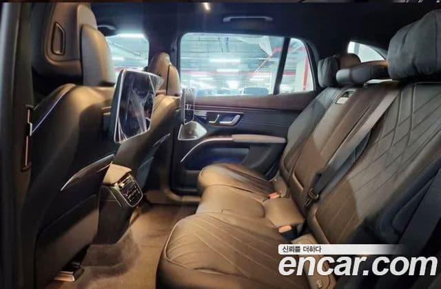 Mercedes-Benz EQS SUV 2025 — Şəkil 10/11