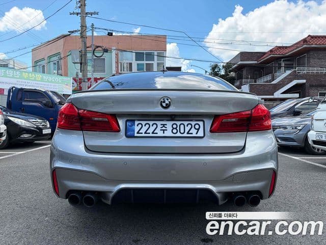 BMW M5 2019 — Şəkil 8/20