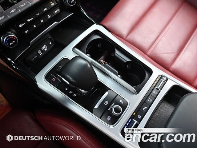 Kia Stinger 2018 — ფოტო 9/20
