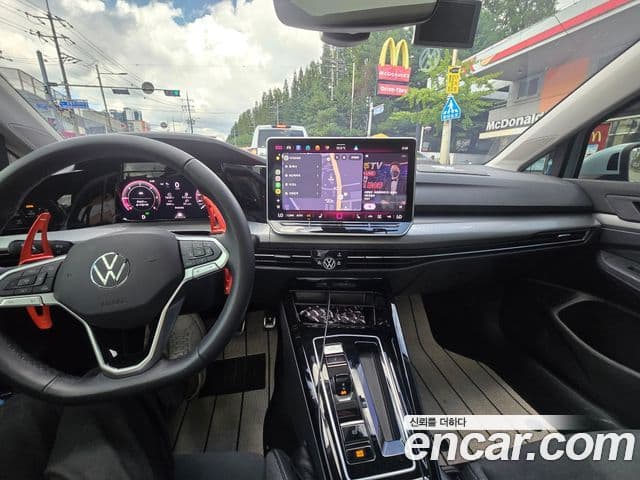 Volkswagen Golf 2025 — ფოტო 5/8