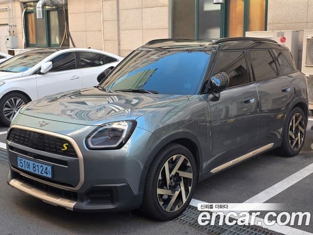 Mini Cooper Countryman Electric 2025 — Şəkil 11/13