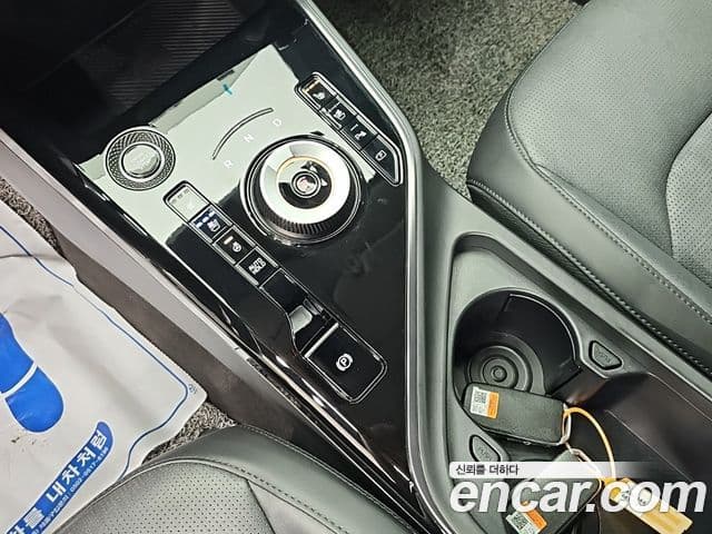 Kia Niro 2022 — Photo 13/20