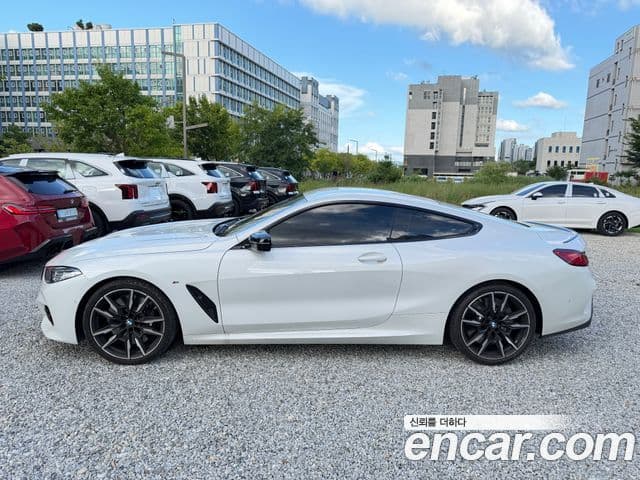 BMW 8 Series 2026 — ფოტო 2/15