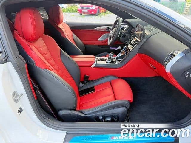 BMW 8 Series 2026 — ფოტო 14/15