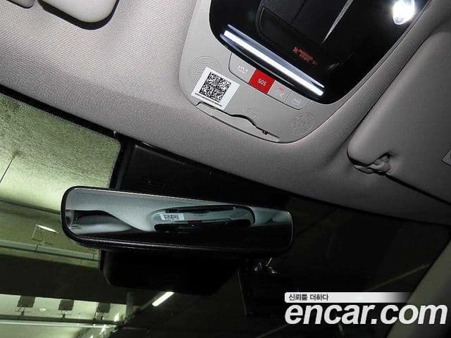 Kia Sportage 2022 — ფოტო 13/20
