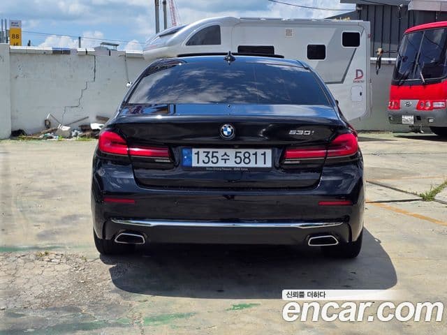 BMW 5 Series 2021 — Şəkil 3/20