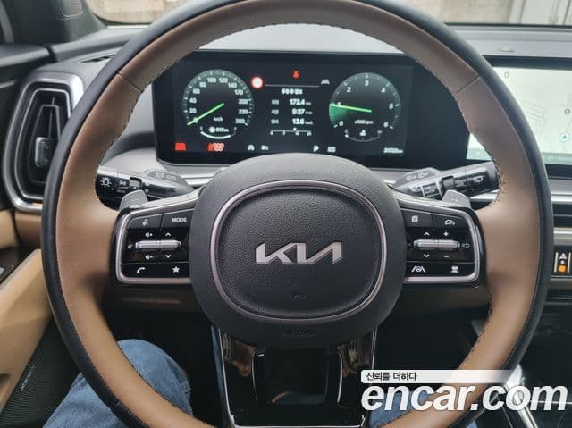 Kia Sorento 2025 — Şəkil 14/20
