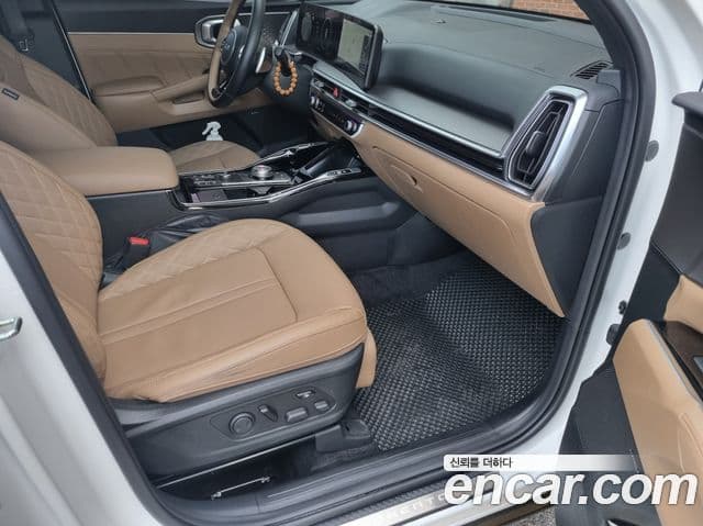 Kia Sorento 2025 — Şəkil 18/20