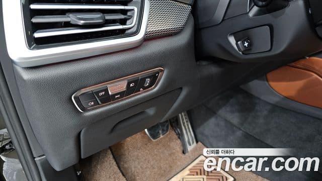 BMW X6 2022 — Photo 21/30