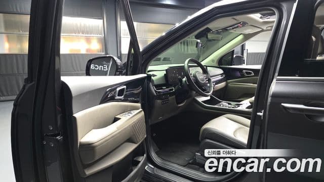 Kia Carnival 2024 — Şəkil 10/20