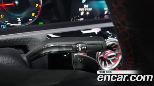 Mercedes-Benz CLA-Class 2020 — Photo 4/31