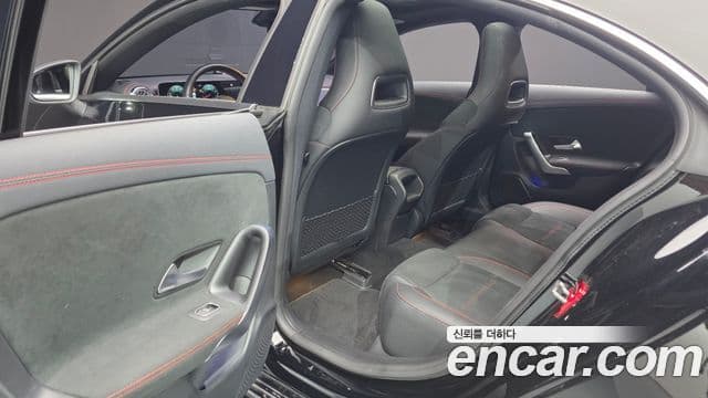 Mercedes-Benz CLA-Class 2020 — Photo 17/31